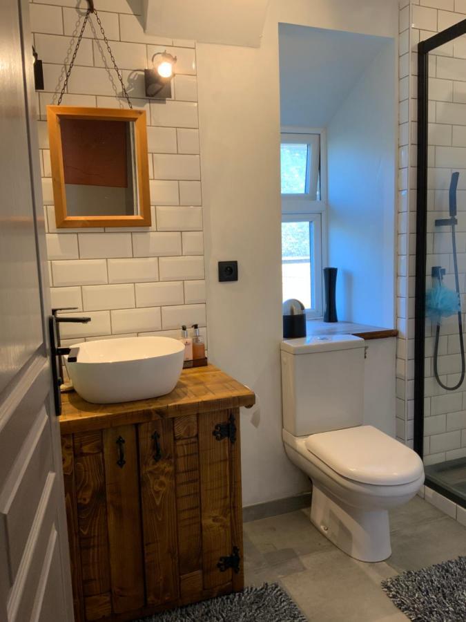 Welcoming And Peaceful Bed And Breakfast Fougerolles-du-Plessis Luaran gambar