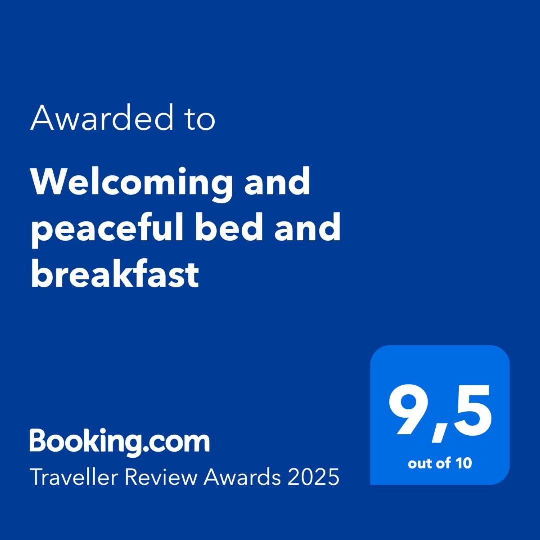 Welcoming And Peaceful Bed And Breakfast Fougerolles-du-Plessis Luaran gambar